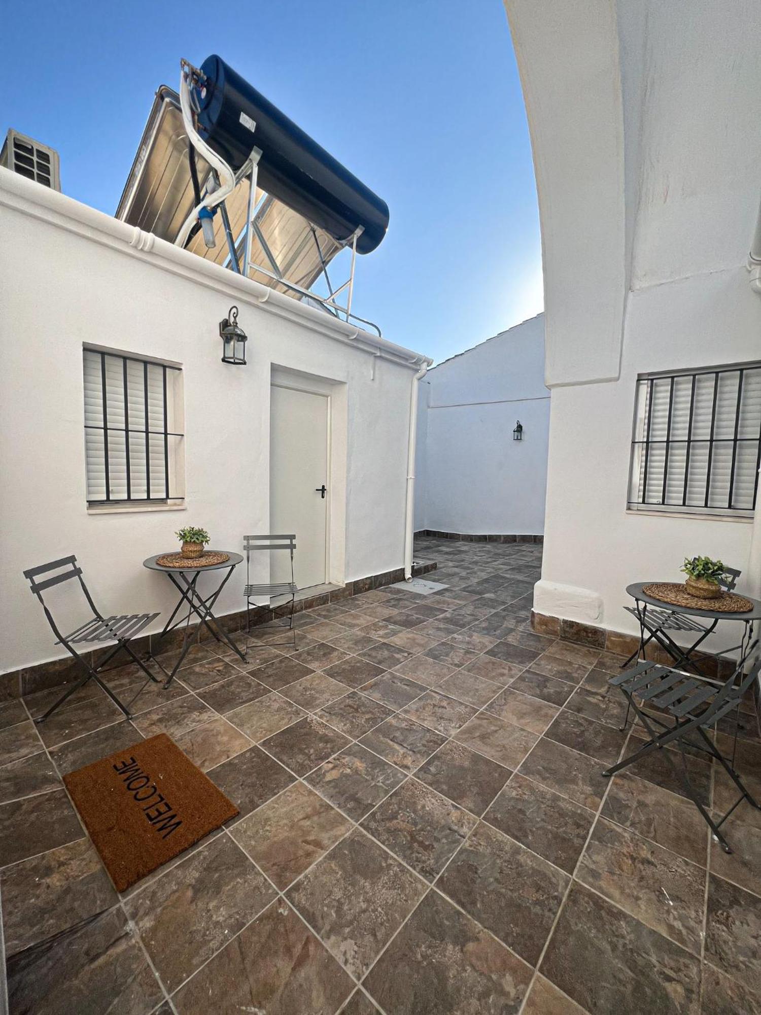 Apartamentos Turisticos A.Parra Jerez de la Frontera Exterior photo